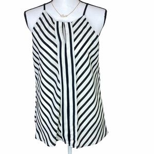 Monteau Los Angeles Spaghetti Strap pullover top